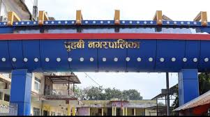 अवैध खोला उत्खननका कारण करोडौको झोलुंगे पुल जोखिममा